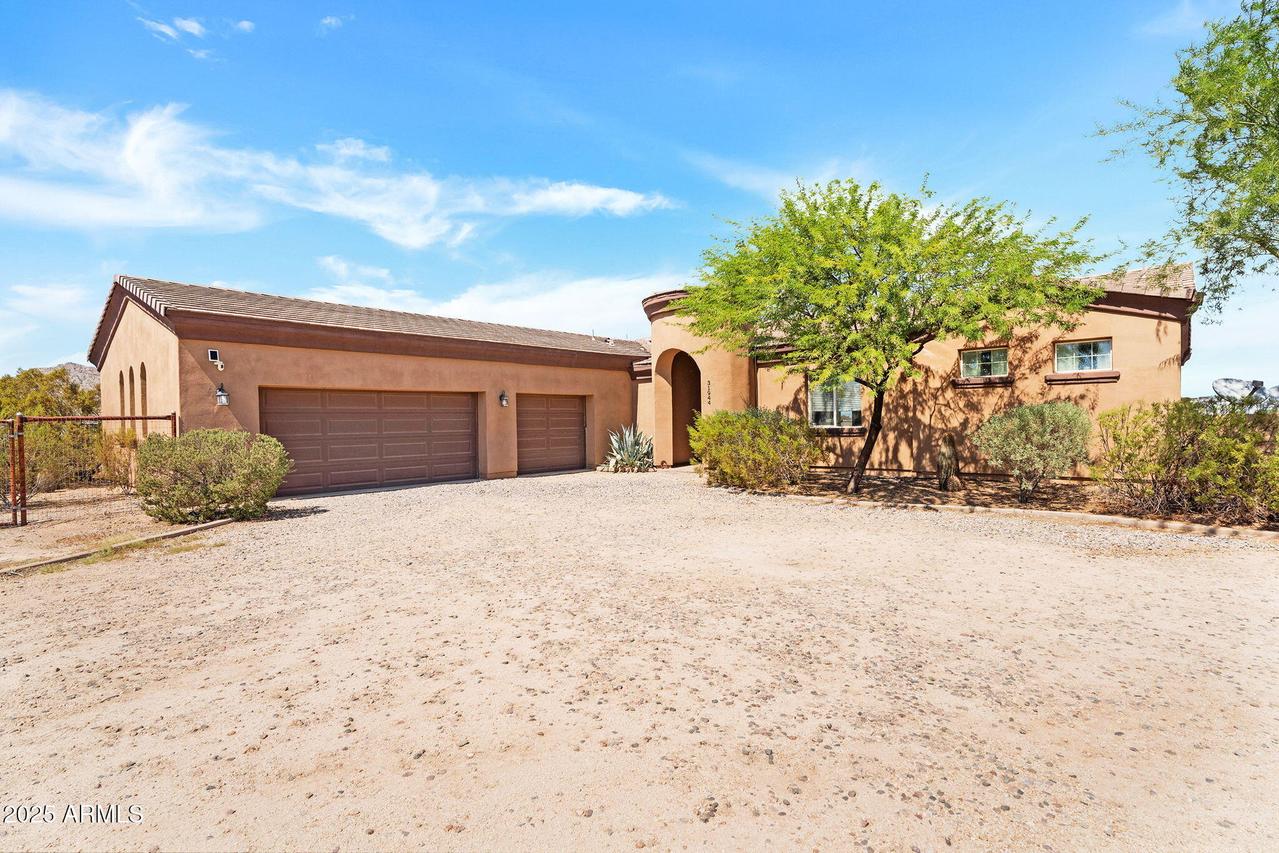 31944 N Otis Ct., San Tan Valley, AZ 85144