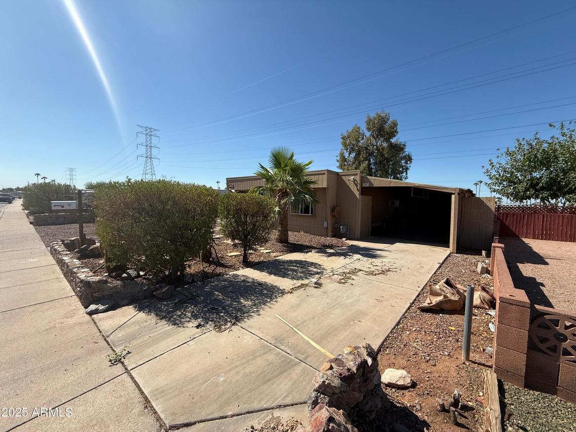 202 S 38th St., Mesa, AZ 85206