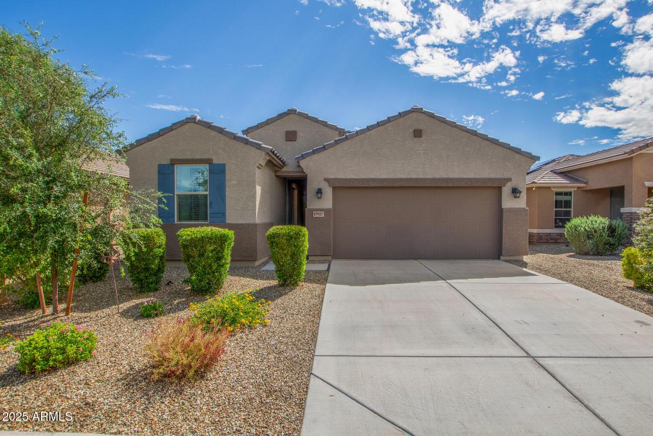 17927 W Monte Lindo Ln., Surprise, AZ 85387
