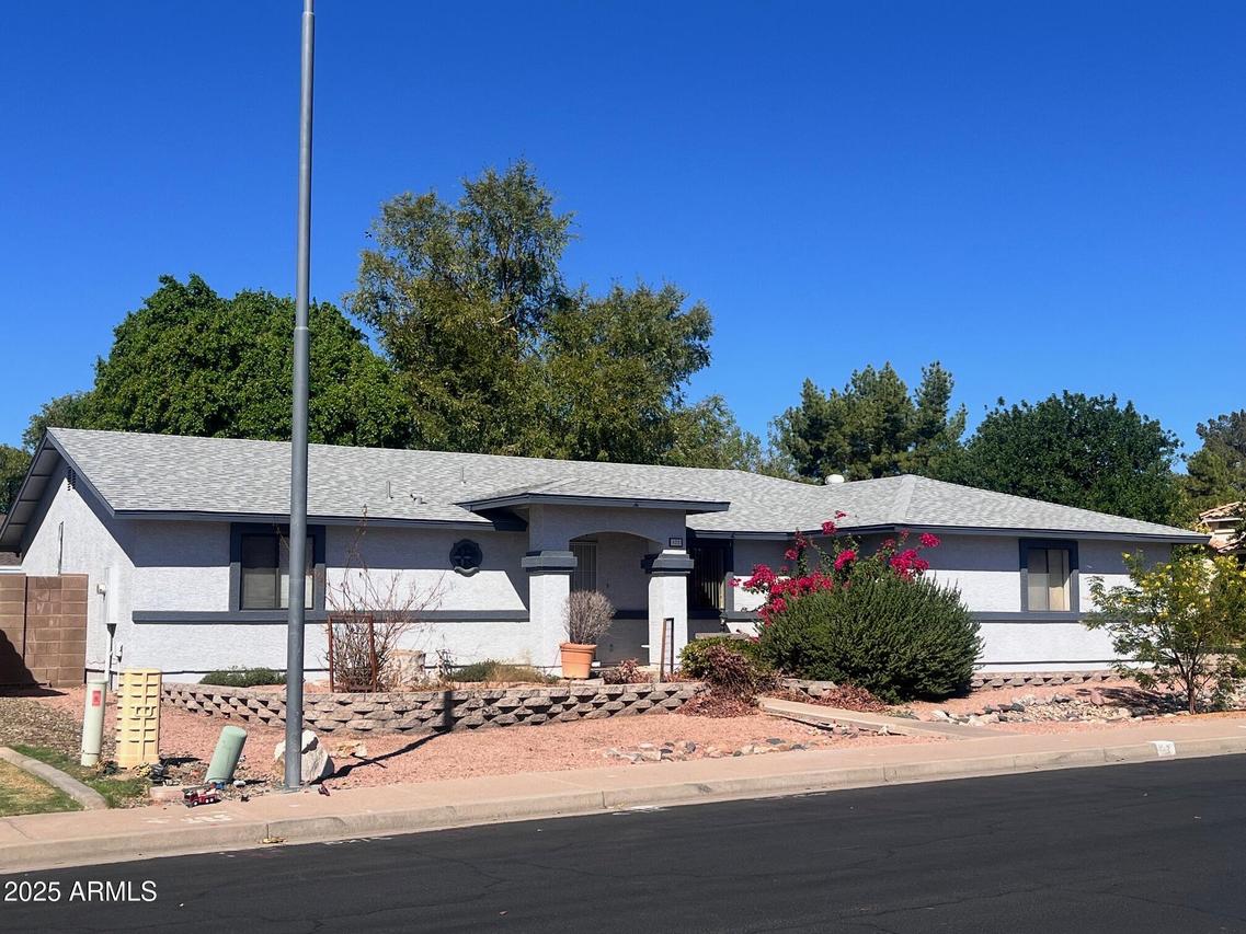522 S 26th St., Mesa, AZ 85204