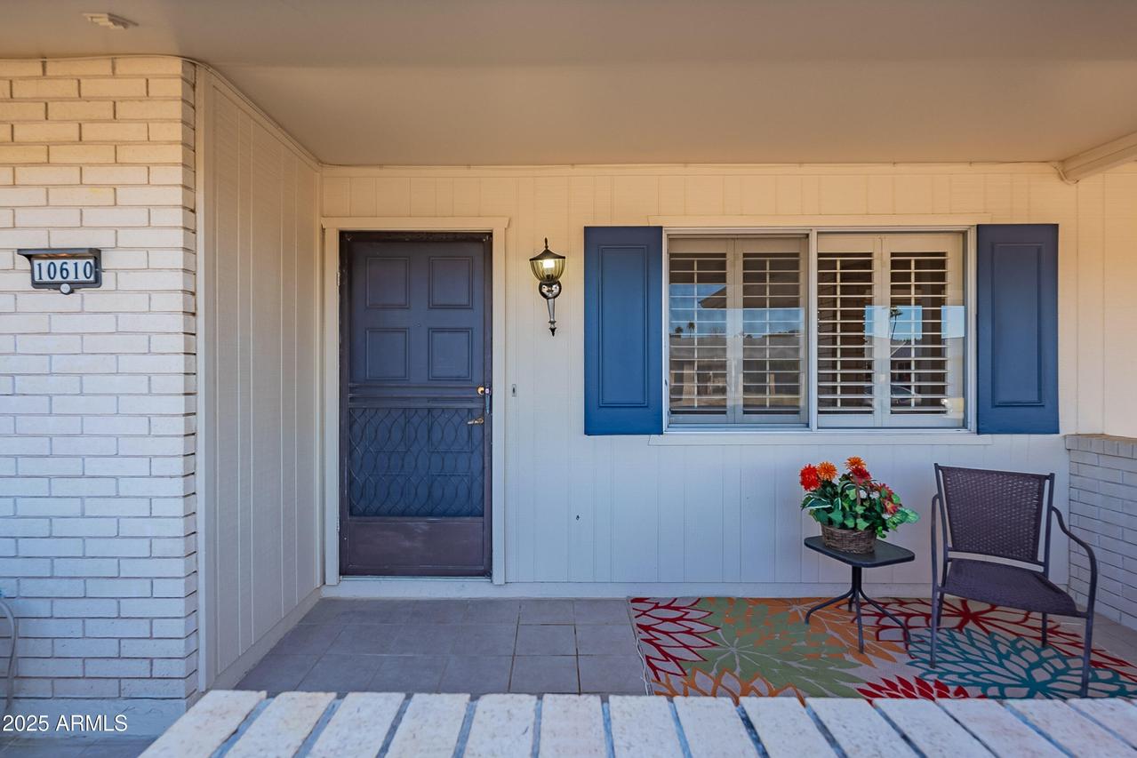 10610 W Saratoga Cir., Sun City, AZ 85351