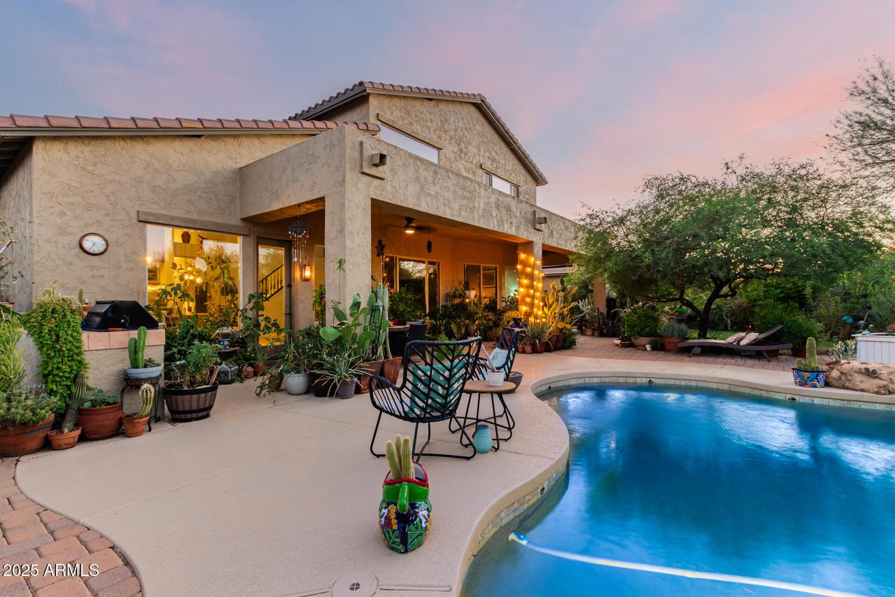 26099 N 83rd Dr., Peoria, AZ 85383