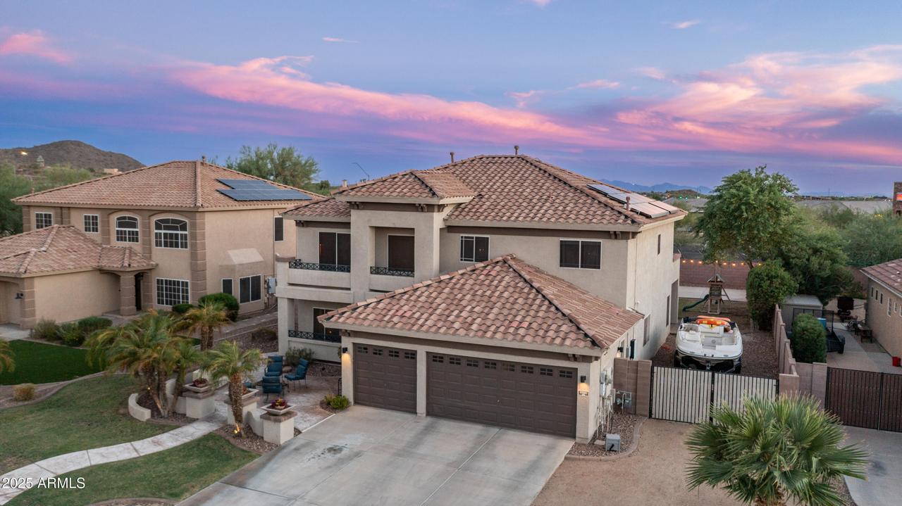 9581 W Redbird Rd., Peoria, AZ 85383
