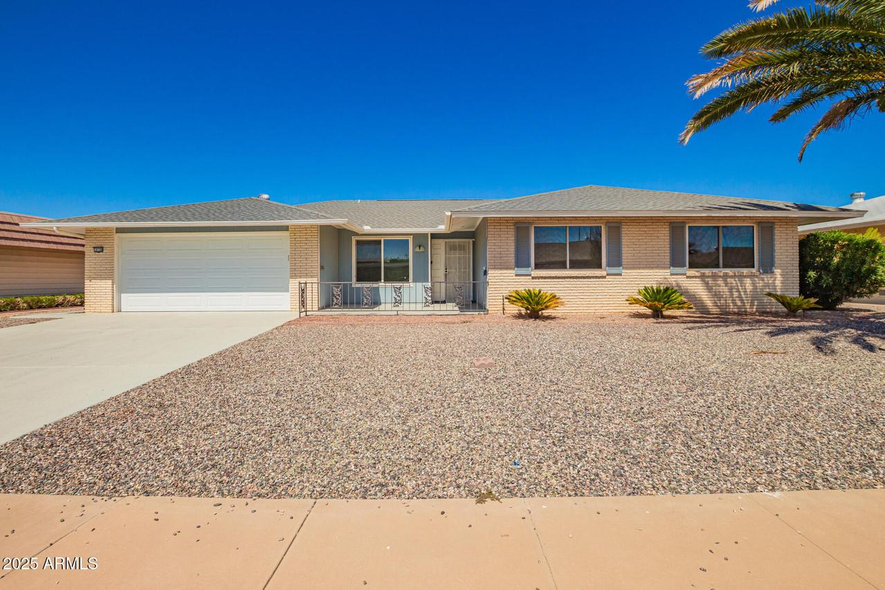 10726 W Loma Blanca Dr., Sun City, AZ 85351