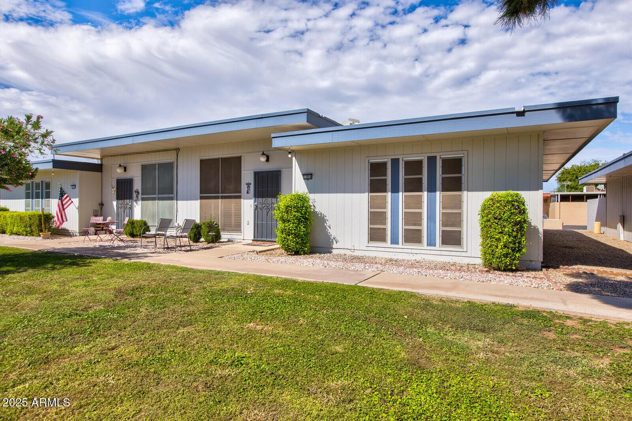 13054 N 100th Ave., Sun City, AZ 85351