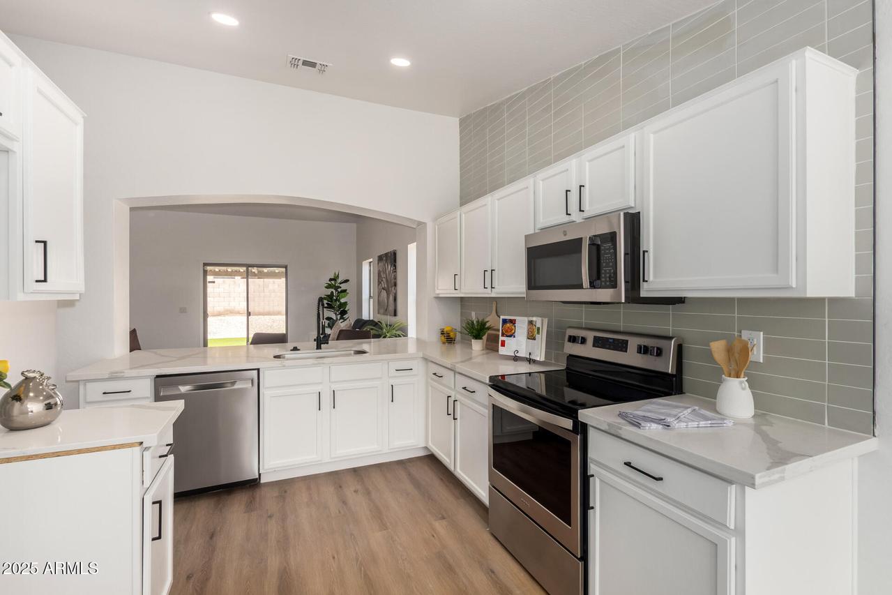 23996 W Hidalgo Ave., Buckeye, AZ 85326