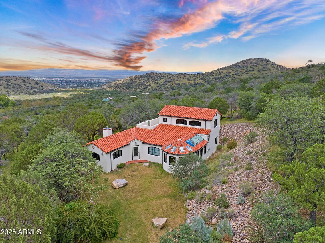 68 E Folklore Tr., Hereford, AZ 85615