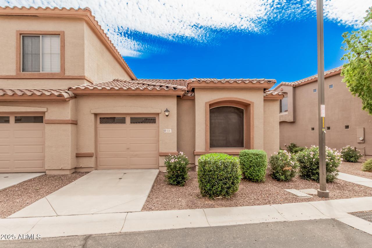 2600 E Springfield Pl. #13, Chandler, AZ 85286