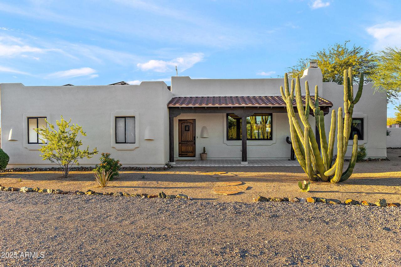 37216 N 15th Ave., Phoenix, AZ 85086