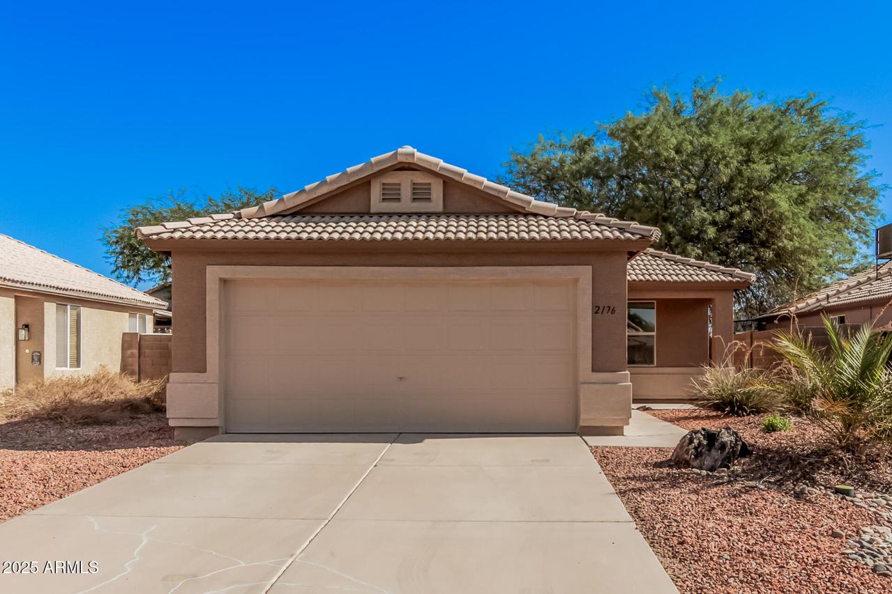 2176 W 20th Ave., Apache Junction, AZ 85120
