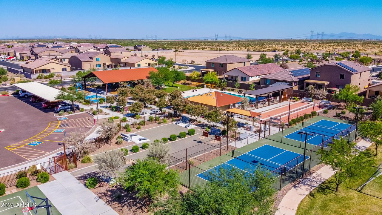 17946 W Sand Hills Rd., Surprise, AZ 85387