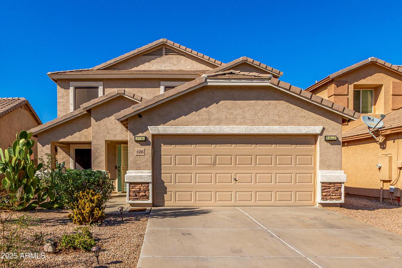 4586 E Silverbell Rd., San Tan Valley, AZ 85143