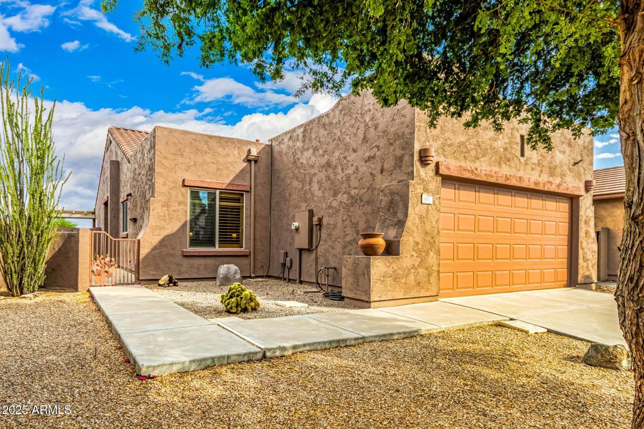 8483 S Thorne Mine Ln., Gold Canyon, AZ 85118