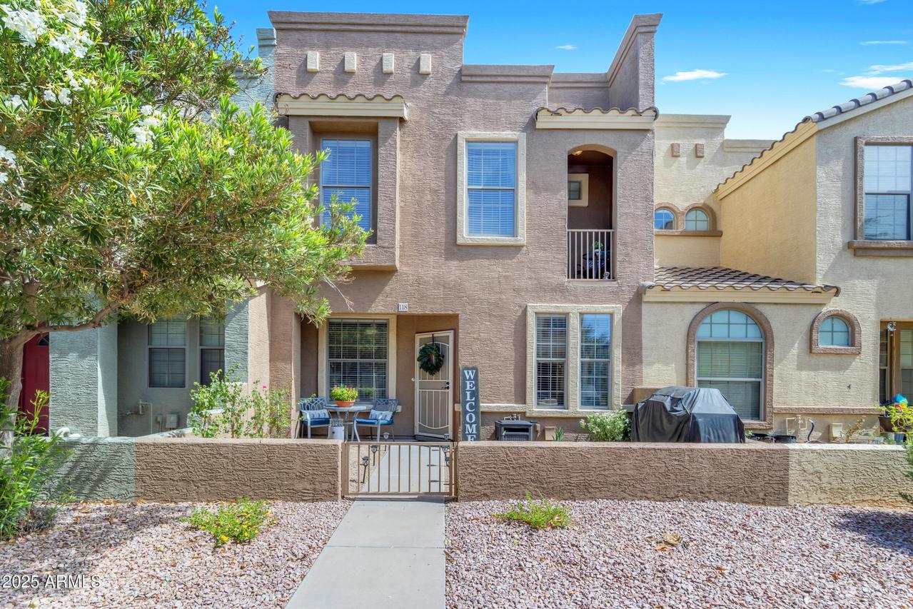 6710 E University Dr. #118, Mesa, AZ 85205
