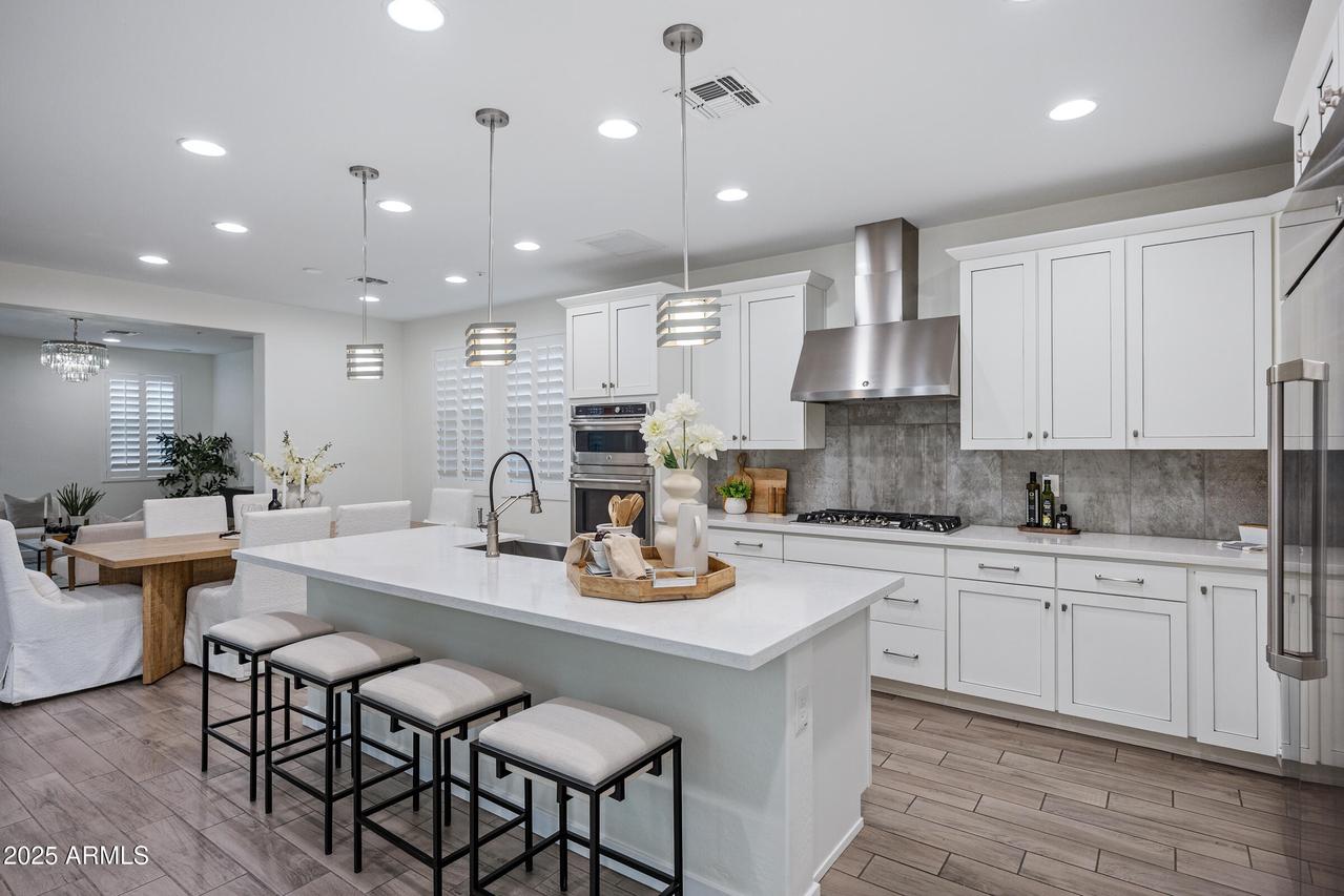 2342 W Gloria Ln., Phoenix, AZ 85085