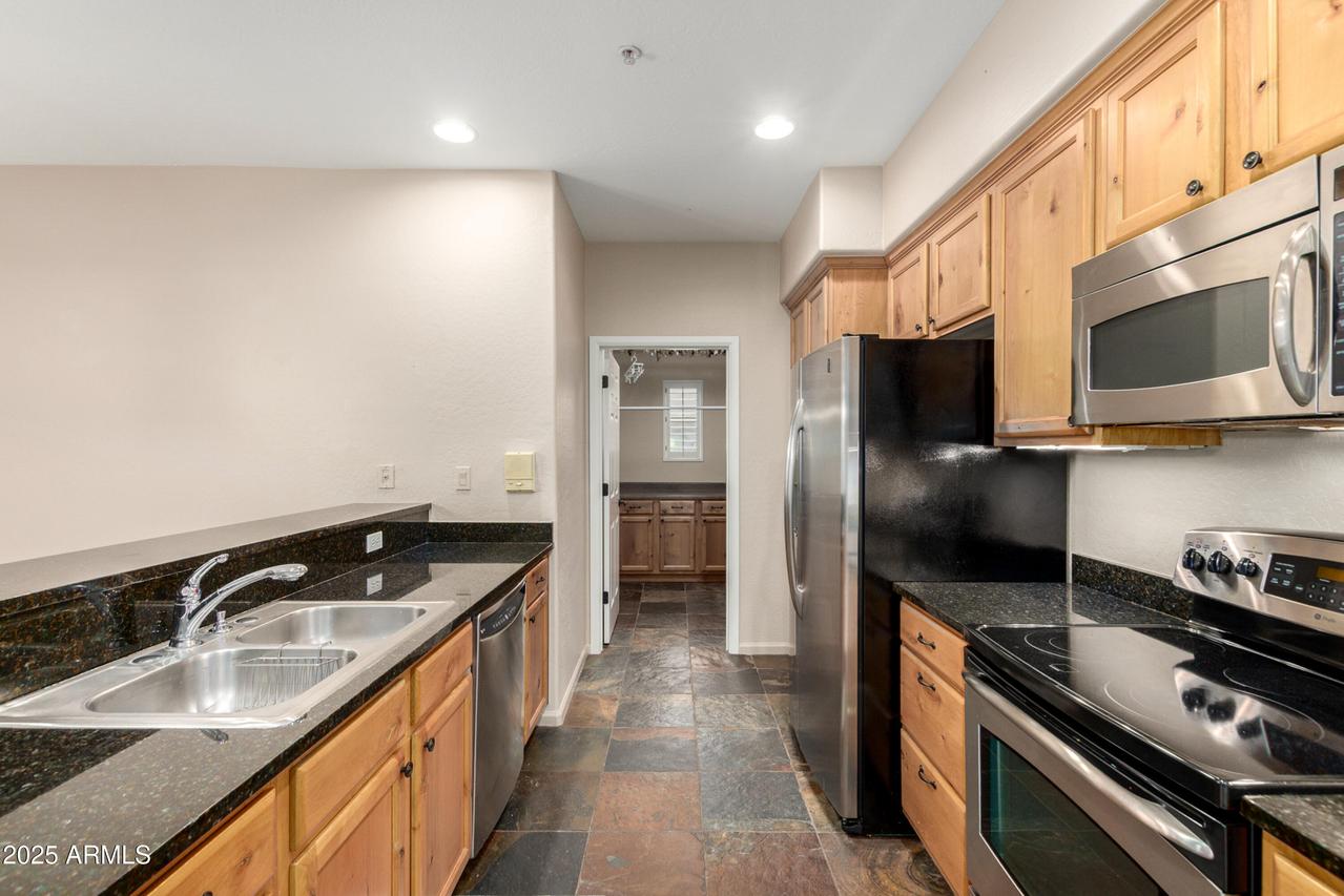 3935 E Rough Rider Rd. #1190, Phoenix, AZ 85050