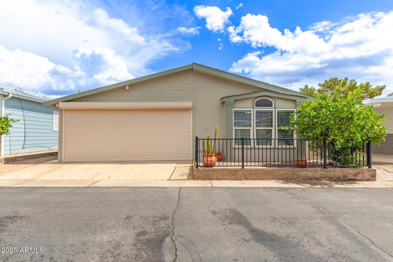 650 N Hawes Rd. #2845, Mesa, AZ 85207