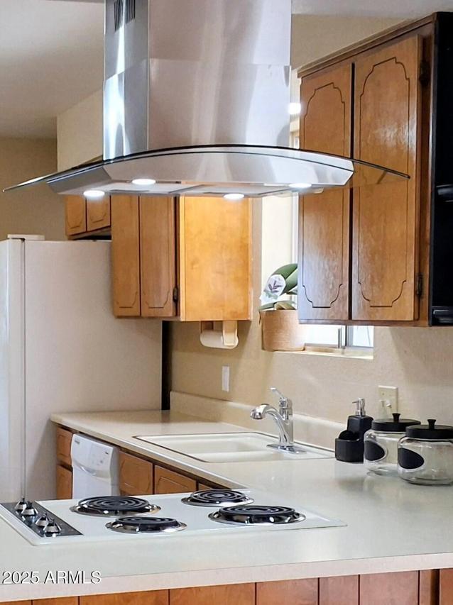 1694 W 13th Ave., Apache Junction, AZ 85120