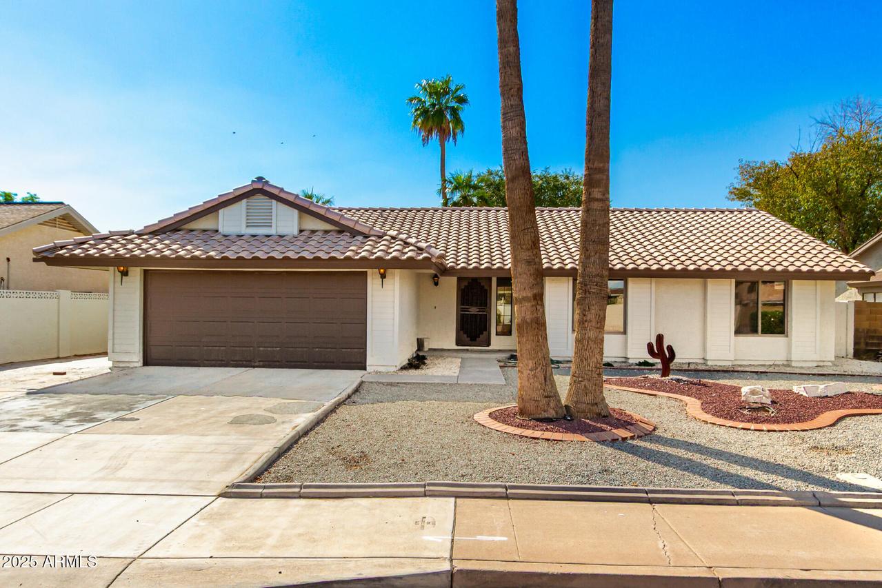 1634 N Pennington Dr., Chandler, AZ 85224