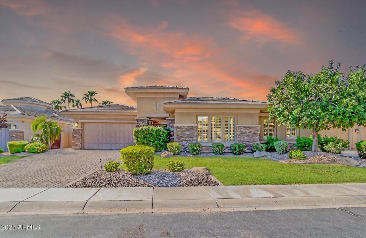 5260 S Bradshaw Pl., Chandler, AZ 85249