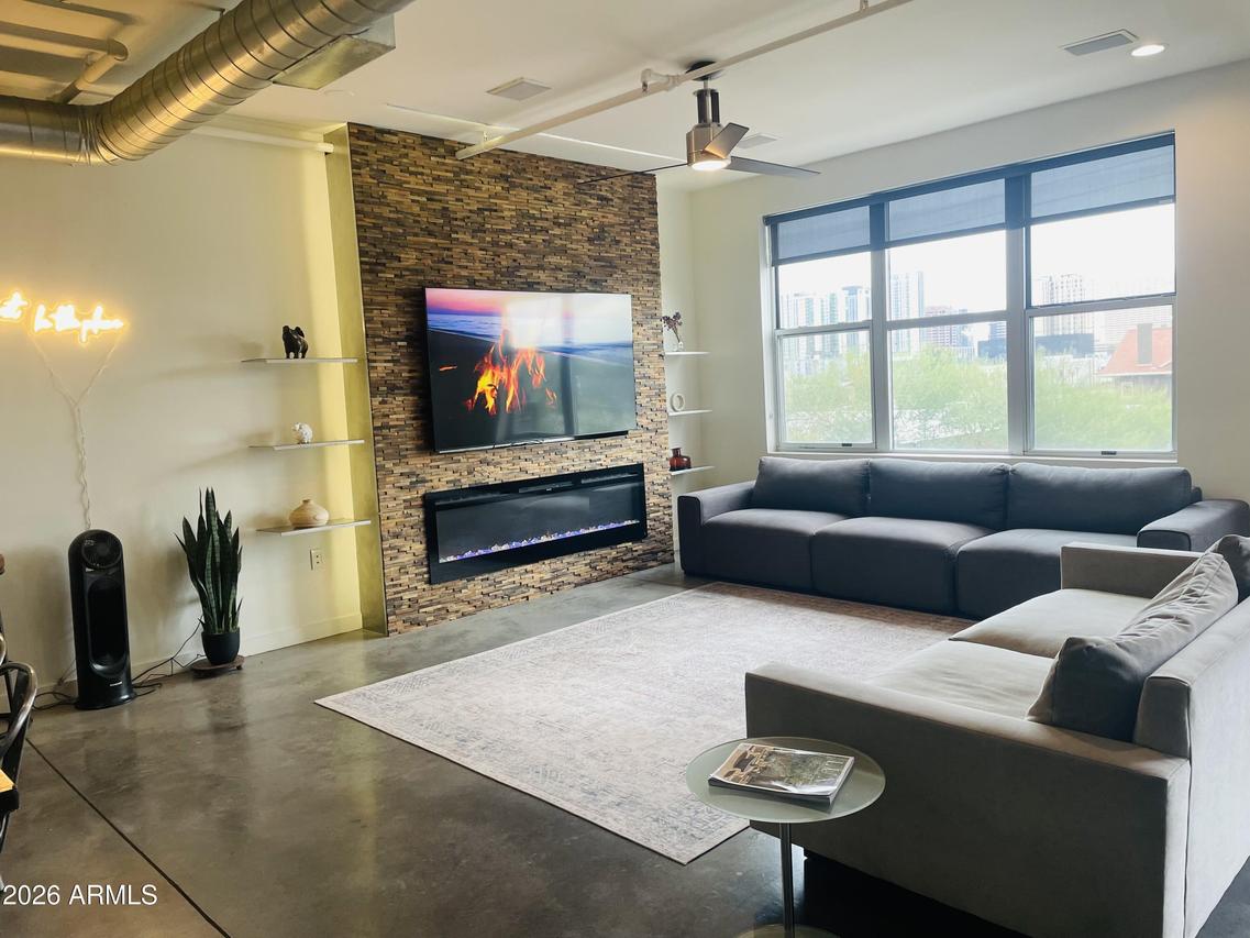 1326 N Central Ave. #303, Phoenix, AZ 85004