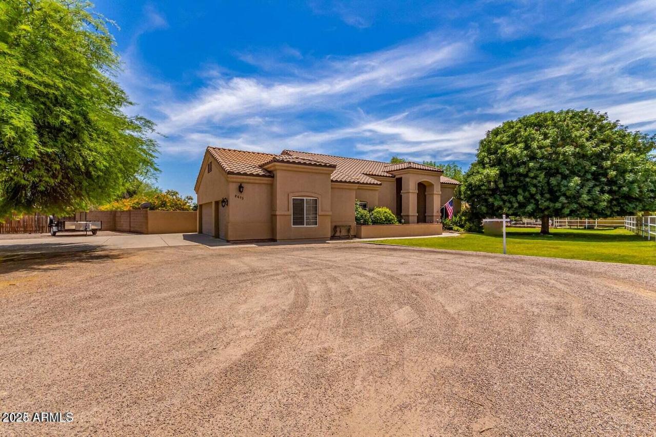 2615 E San Carlos Way, Gilbert, AZ 85298