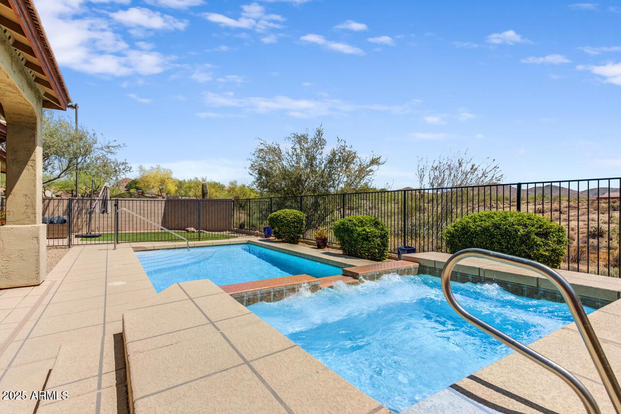 32819 N 23rd Ave., Phoenix, AZ 85085