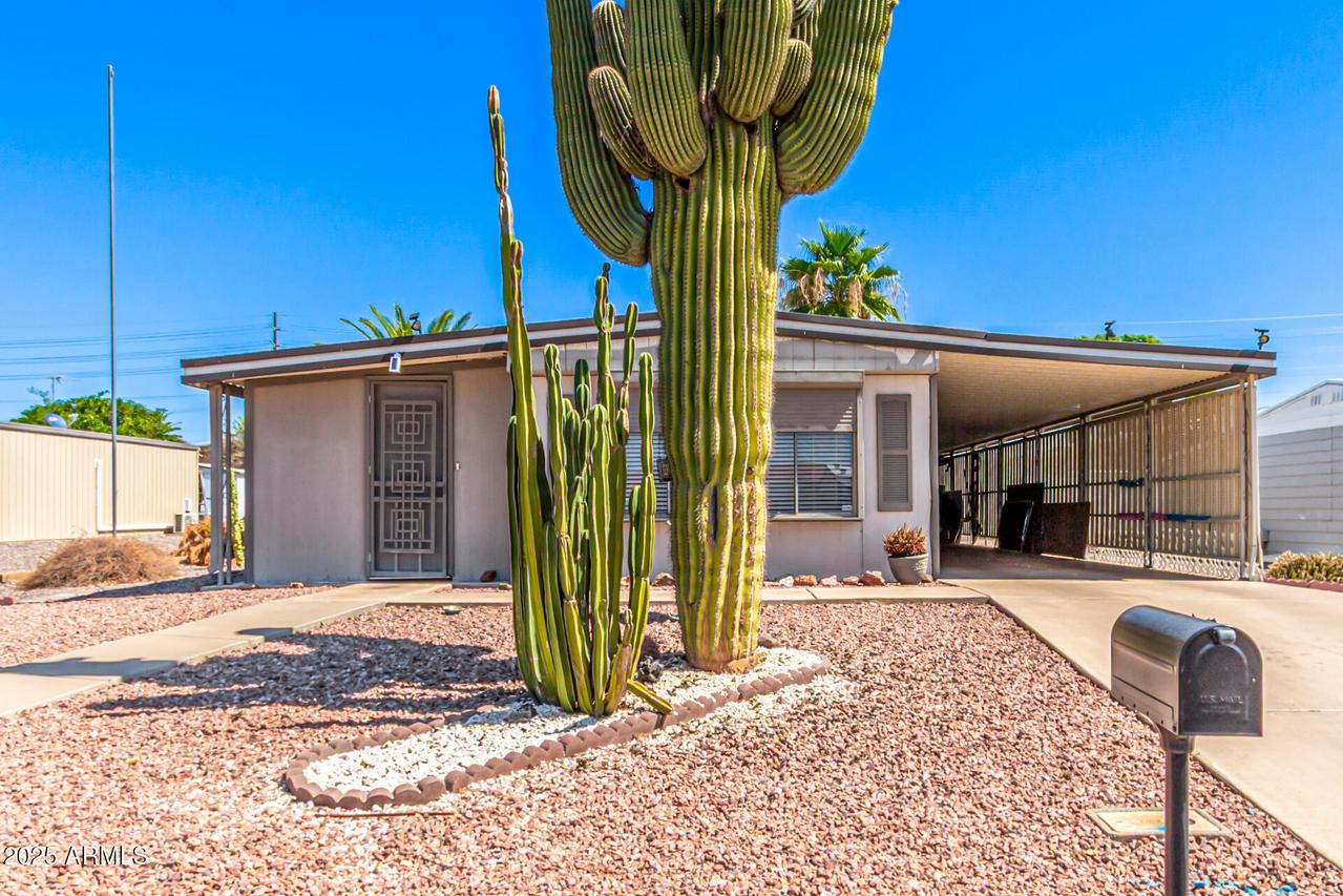 335 S 75th Pl., Mesa, AZ 85208
