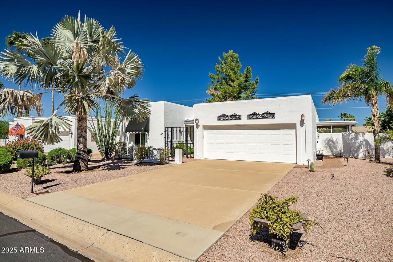 110 E Piping Rock Rd., Phoenix, AZ 85022