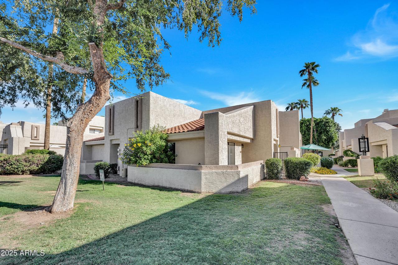748 E Morningside Dr., Phoenix, AZ 85022
