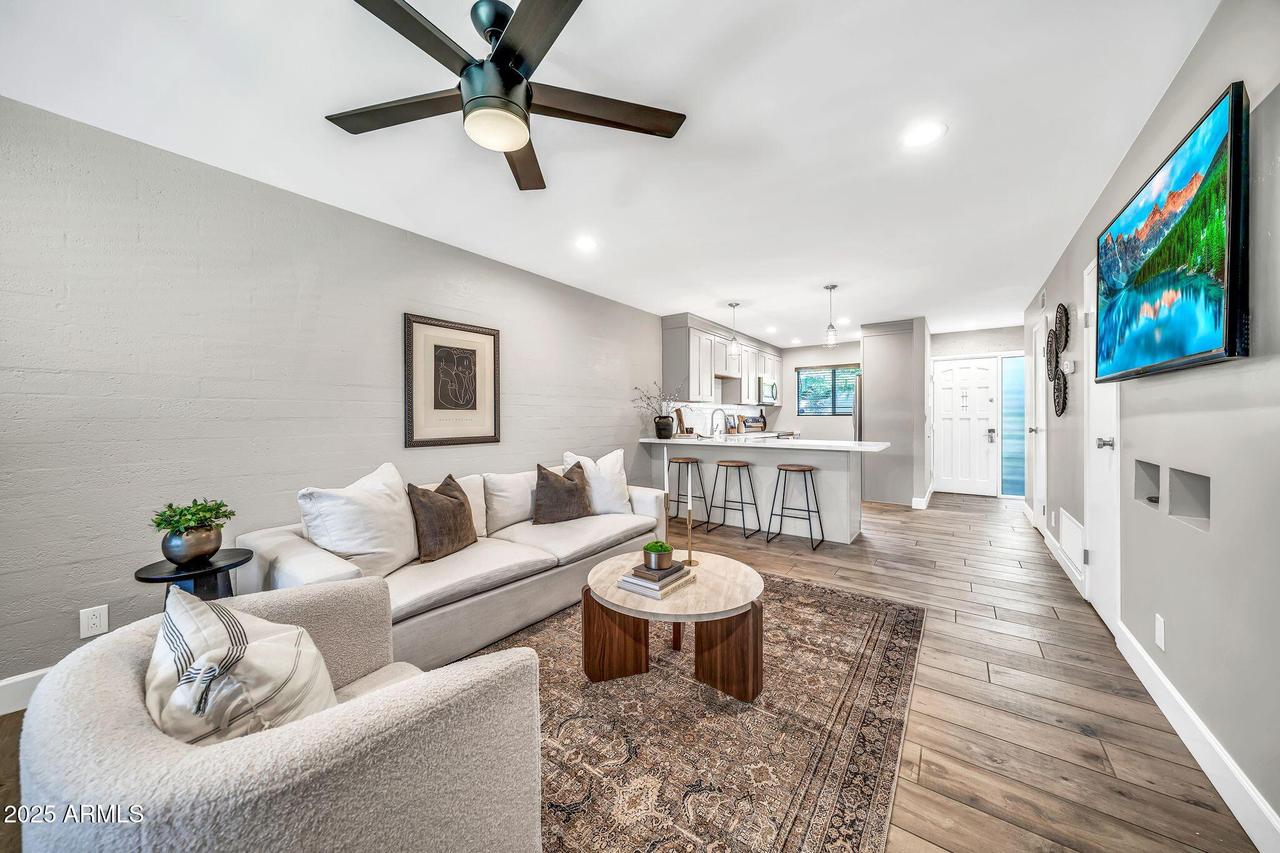 4701 N 68th St. #114, Scottsdale, AZ 85251