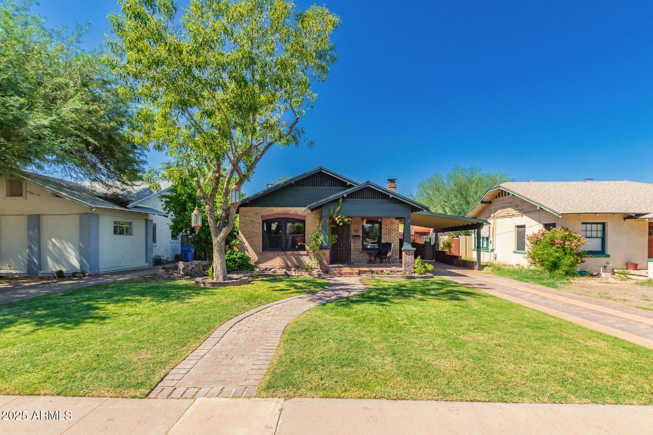 2034 N Mitchell St., Phoenix, AZ 85006