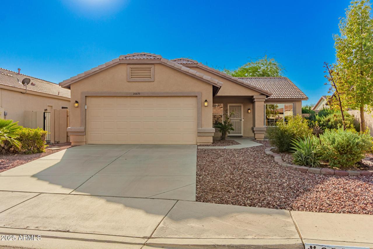 20670 N 105th Dr., Peoria, AZ 85382