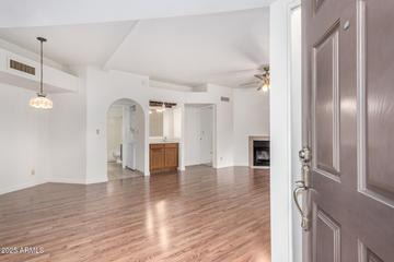 10301 N 70th St. #103, Paradise Valley, AZ 85253