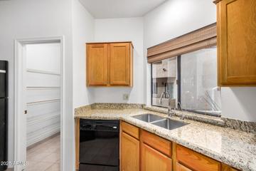 10301 N 70th St. #103, Paradise Valley, AZ 85253