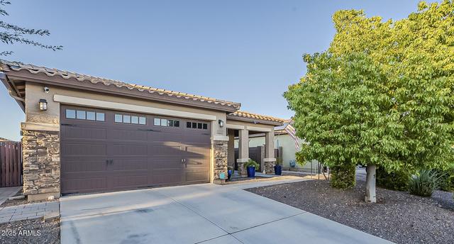 New Homes with Master Bedrooms on the 1st Floor in Waddell: September 20th to September 26th