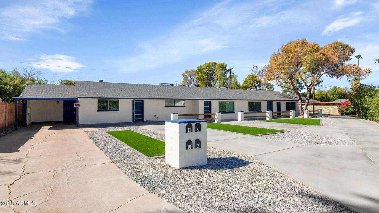 4821 E Sheridan St., Phoenix, AZ 85008