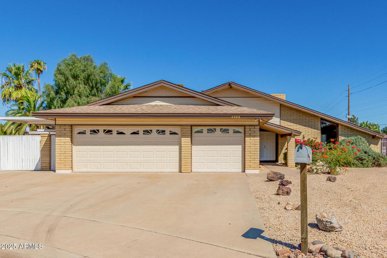 4506 W Kaler Cir., Glendale, AZ 85301