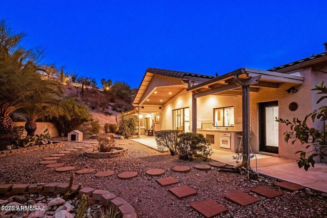 6440 N Mesa View Dr., Tucson, AZ 85718