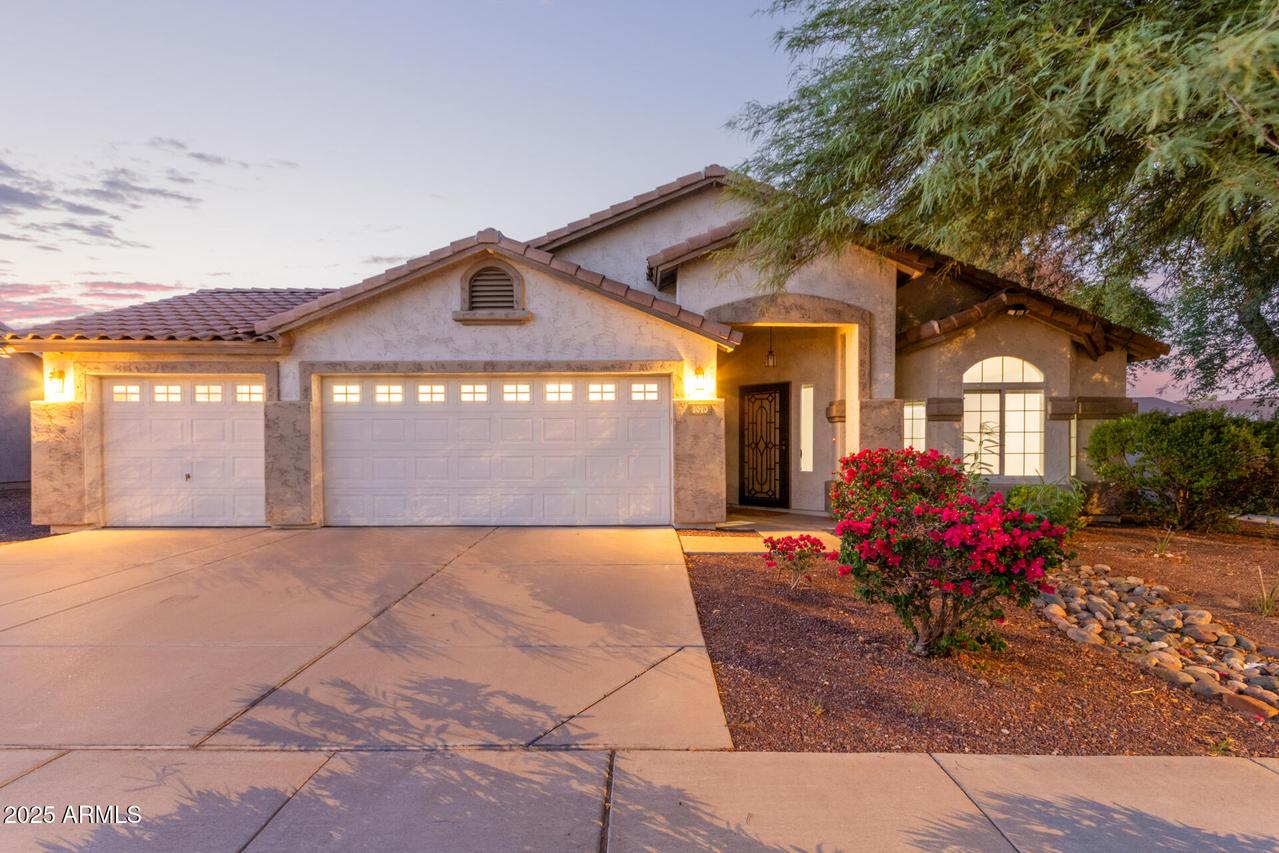 2020 W Carter Rd., Phoenix, AZ 85041