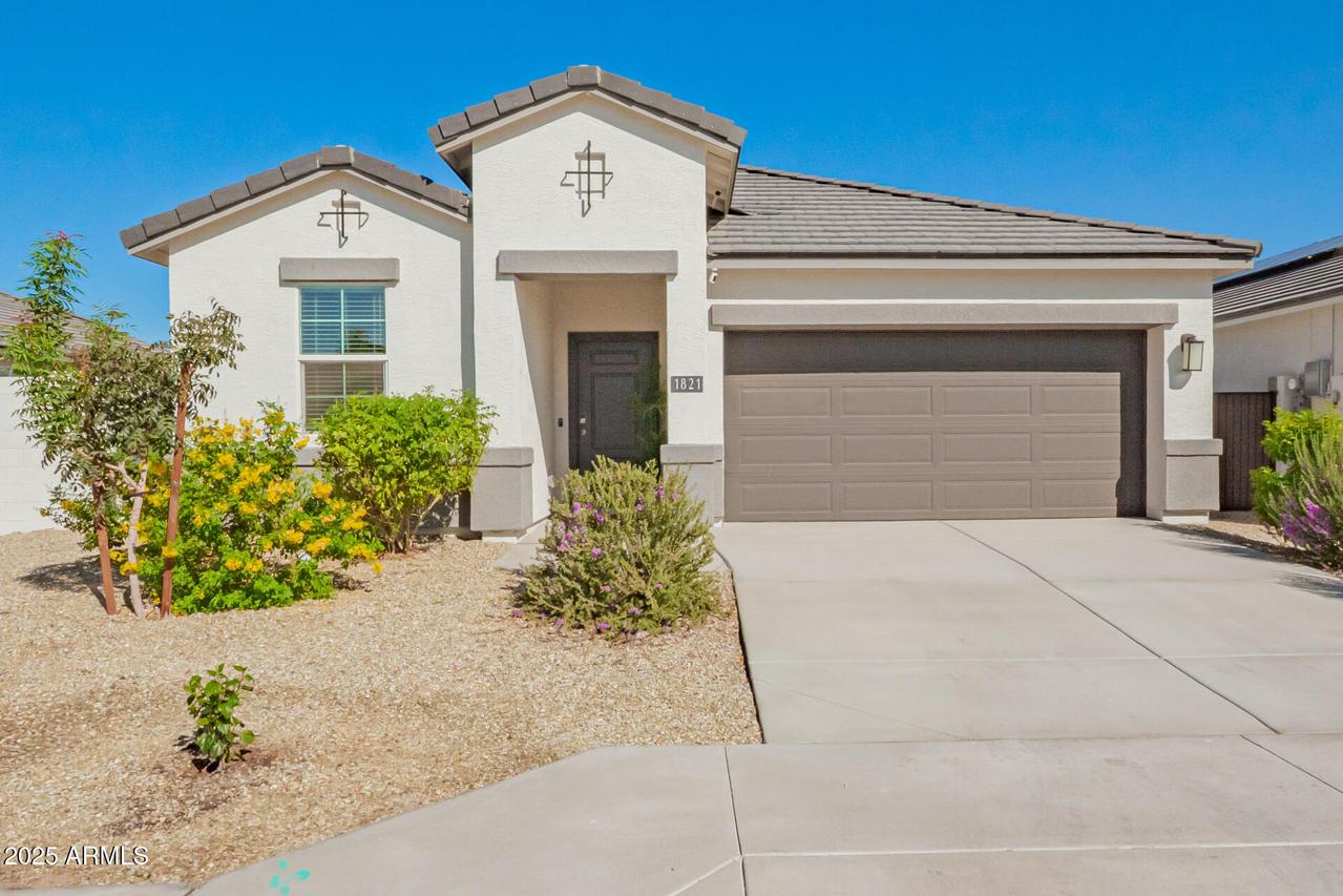 1821 S 239th Dr., Buckeye, AZ 85326