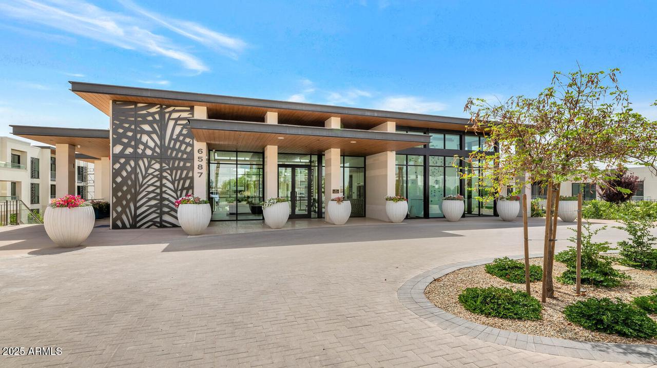 6587 N Palmeraie Blvd. #2007, Paradise Valley, AZ 85253