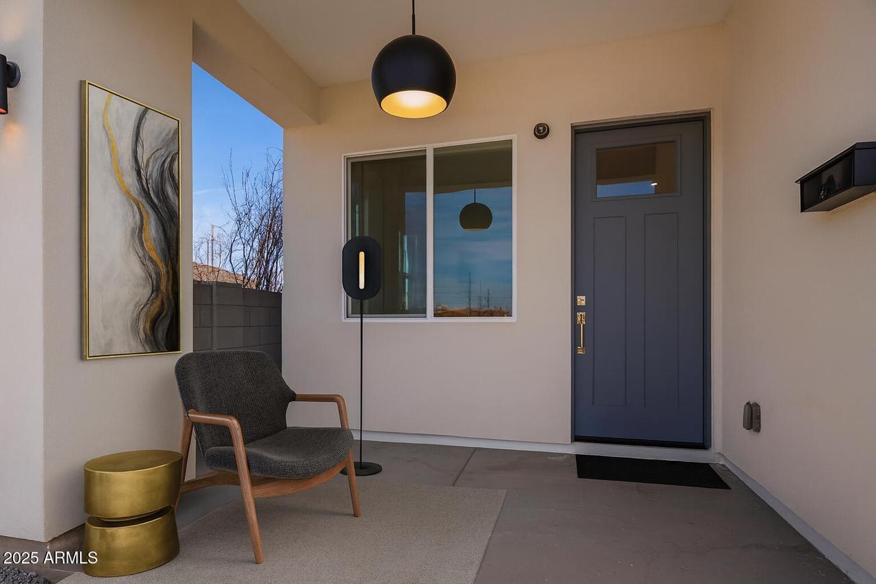 1913 W Adams St., Phoenix, AZ 85009
