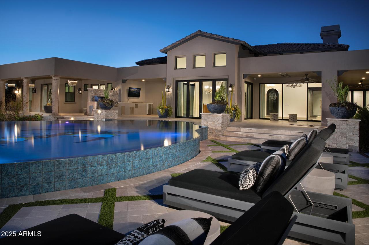 7131 E Navarro Way, Scottsdale, AZ 85266