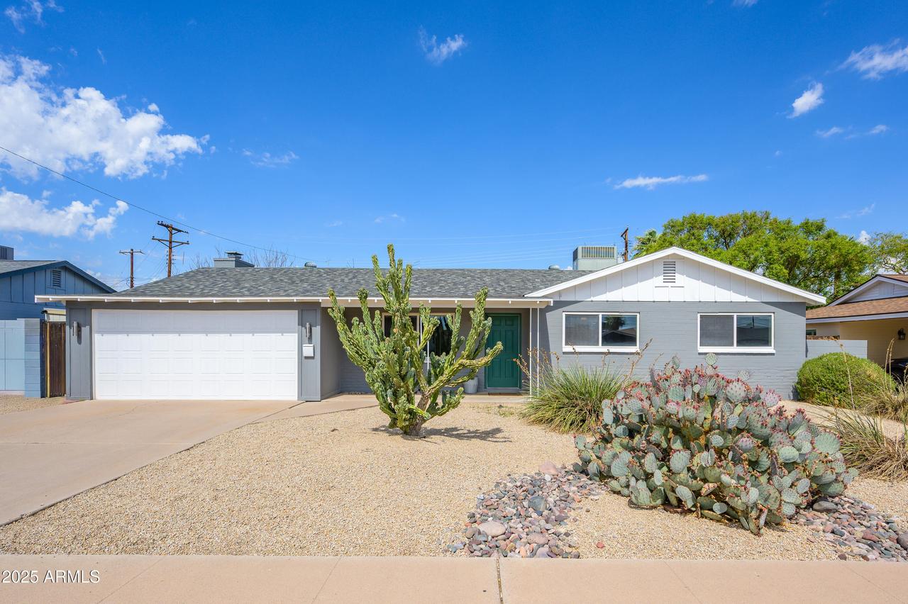 6814 E Belleview St., Scottsdale, AZ 85257