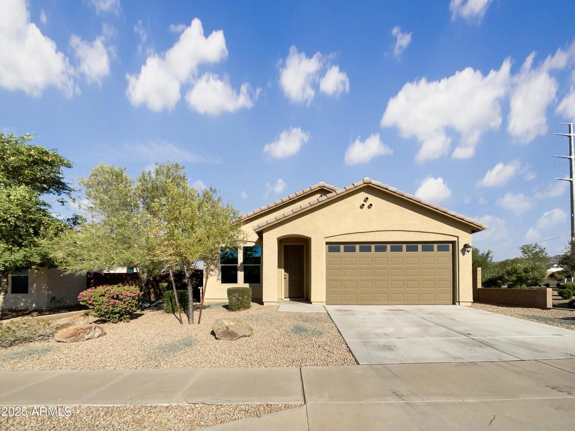 7511 S 12th Ave., Phoenix, AZ 85041