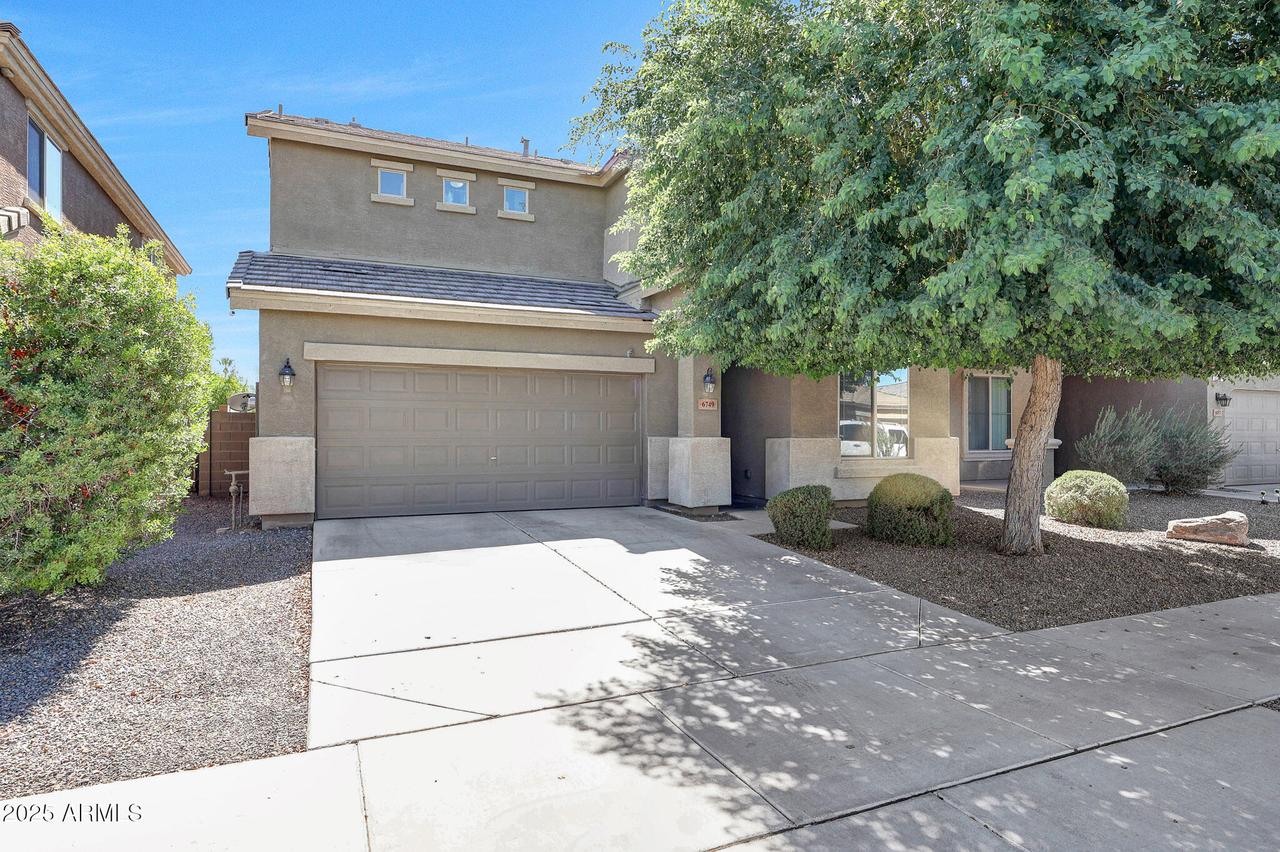 6749 W Charter Oak Rd., Peoria, AZ 85381