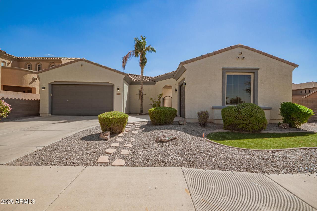2541 E Wisteria Dr., Chandler, AZ 85286