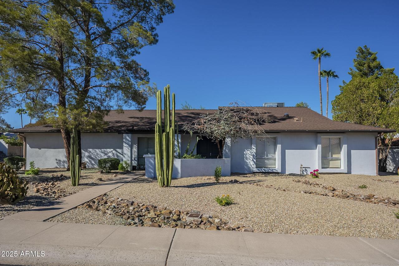 2302 E Cortez St., Phoenix, AZ 85028