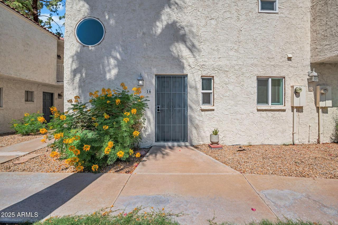 8510 N Central Ave. #16, Phoenix, AZ 85020